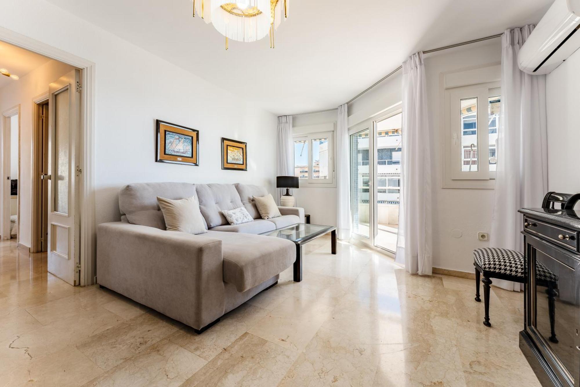 Ferienwohnung Tropico Carihuela View & Parking Torremolinos Exterior foto