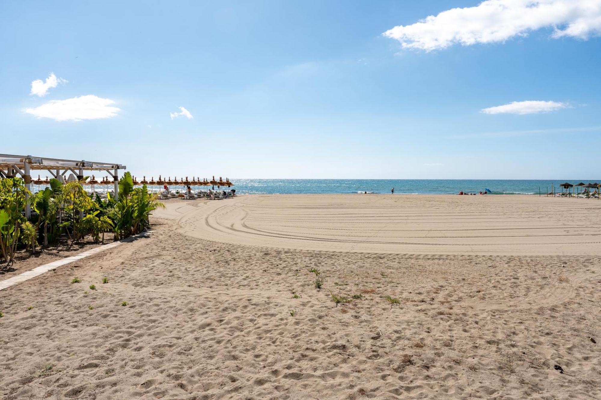 Ferienwohnung Tropico Carihuela View & Parking Torremolinos Exterior foto